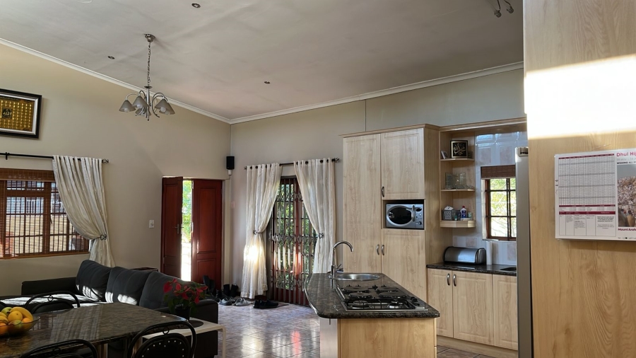  Bedroom Property for Sale in Cravenby Western Cape